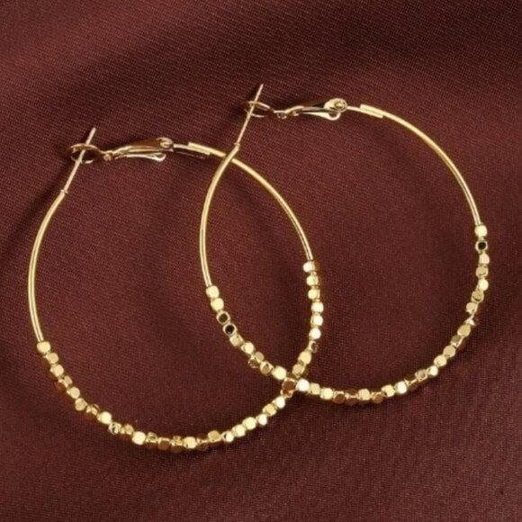 18k Gold Plated Minimalist Hoop Earrings - Picture 2 of 3